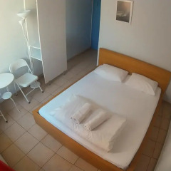 Отель World House Istanbul Кровать в общем номере двухъярусные кровати