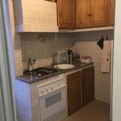 Апартаменты Cozy Halldis studio just 10 minutes walk from Colosseum Рим в номере