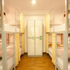 Отель China Town 3* Кровать в общем номере фото 8