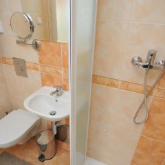 Апартаменты Apartment house Anenská Апартаменты с различными типами кроватей фото 7