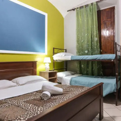 Отель Napoleon Guesthouse 3* Стандартный номер с различными типами кроватей
