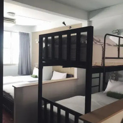 Victory Park Hostel Стандартный семейный номер фото 20