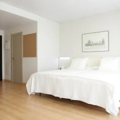 Отель Vertice Roomspace Madrid 3* Улучшенный номер с 2 отдельными кроватями фото 2