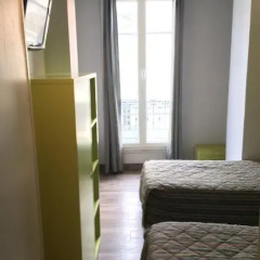 Отель H33 hôtel 2* Номер категории Эконом с различными типами кроватей фото 6