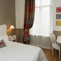Qualys Le Londres Hotel Et Appartments 3* Улучшенный номер фото 9