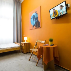 Moon Hostel Стандартный номер с различными типами кроватей (общая ванная комната) фото 7