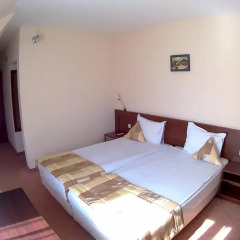 Hotel Ela комната для гостей