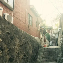 Отель Bong House Стандартный семейный номер с двуспальной кроватью (общая ванная комната) фото 10