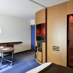 Отель Novotel Suites Marseille Centre Euromed 4* Улучшенный люкс с различными типами кроватей фото 2