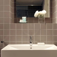 Отель The Urban Suites Испания, Барселона - 1 отзыв об отеле, цены и фото номеров - забронировать отель The Urban Suites онлайн ванная