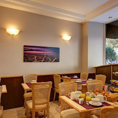Отель Hôtel du Midi Paris Montparnasse питание