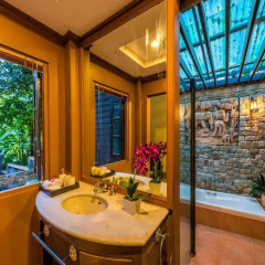 Отель Phuket Private Havana Villa ванная