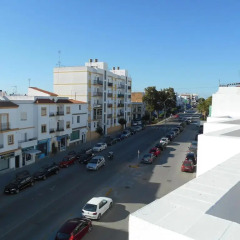 Отель Hostal Paco Pepe Испания, Кониль-де-ла-Фронтера - отзывы, цены и фото номеров - забронировать отель Hostal Paco Pepe онлайн балкон