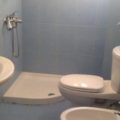 Отель Guest House Fatos Biti ванная фото 2