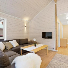 Отель Tromsø Camping Улучшенный коттедж с различными типами кроватей фото 5
