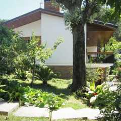 Отель Bed And Breakfast 22 Garibaldi Home