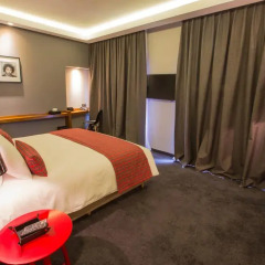Отель Hôtel GAUTHIER 4* Улучшенный номер с различными типами кроватей фото 4