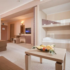 DIT Evrika Beach Club Hotel - All Inclusive 3* Стандартный семейный номер с двуспальной кроватью фото 4
