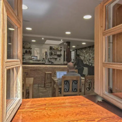 Отель Hostal-Bar Restaurante "La Fuente" интерьер отеля