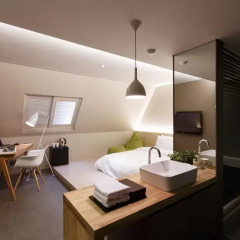 H Hotel 2* Номер категории Премиум с различными типами кроватей фото 2