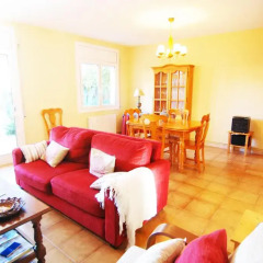 Отель HomeHolidaysRentals Angelina - Costa Barcelona Испания, Бланес - отзывы, цены и фото номеров - забронировать отель HomeHolidaysRentals Angelina - Costa Barcelona онлайн комната для гостей фото 2
