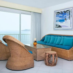 Отель Calinda Beach Acapulco 3* Люкс с разными типами кроватей фото 44
