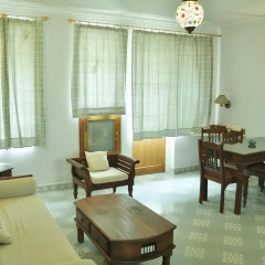 Om Niwas Suite Hotel 3* Люкс с различными типами кроватей фото 3
