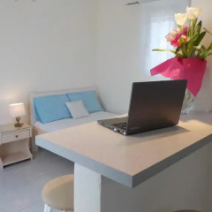 Апартаменты Mini City Center Studio Родос комната для гостей фото 5