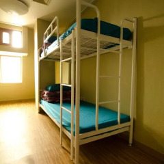 Kimchee Sinchon Guesthouse - Hostel Кровать в общем номере с двухъярусной кроватью фото 25