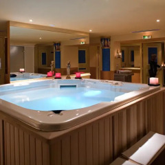 Hotel Beausejour бассейн