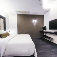 Hotel GMS 3* Номер Делюкс с различными типами кроватей фото 7