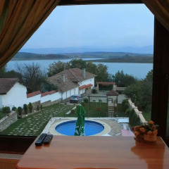 Отель Guesthouse Sianie Болгария, Тырговиште - отзывы, цены и фото номеров - забронировать отель Guesthouse Sianie онлайн бассейн фото 2