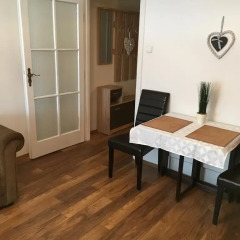 Апартаменты Blue River Apartment комната для гостей фото 6
