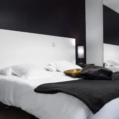 THC Gran Via Hostel Стандартный номер с двуспальной кроватью фото 3