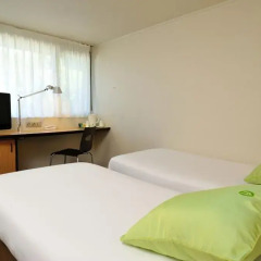 Отель Campanile Marseille St Antoine 3* Стандартный номер с различными типами кроватей фото 3