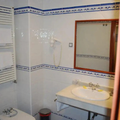 Hotel Puerta Guadalajara 3* Стандартный номер разные типы кроватей фото 4