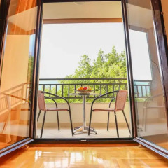 Апартаменты Adriatik Budva apartments Апартаменты с различными типами кроватей фото 6