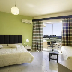Апартаменты Lyristis Studios & Apartments комната для гостей фото 4