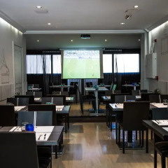 Отель Suites Feria de Madrid развлечения