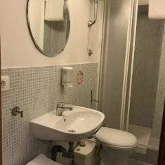Отель International Student House Florence Стандартный номер с различными типами кроватей фото 4