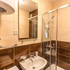 Апартаменты Adriatik Budva apartments Апартаменты с различными типами кроватей фото 4
