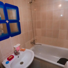 Light House Pavlodar Hostel Кровать в общем номере фото 12