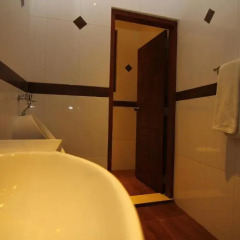 Отель Serene Grand 4* Номер Делюкс фото 3
