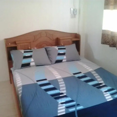 Отель For Friends Guesthouse комната для гостей