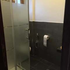 Отель B&B Isolatiberina Стандартный номер с различными типами кроватей фото 13