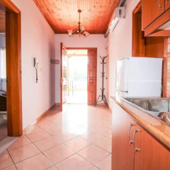 Отель Flats Gezimi в номере