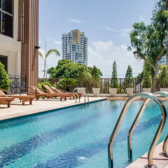 Отель City Garden Pratamnak Condominium By Mr.butler Паттайя бассейн фото 2