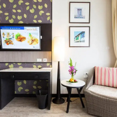 Отель Deevana Plaza Phuket 4* Номер Делюкс с двуспальной кроватью фото 11