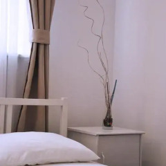 Хостел LikeHome Санкт-Петербург сейф в номере