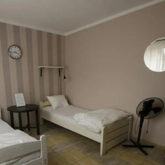Отель Hostel Poznań Baj Польша, Познань - отзывы, цены и фото номеров - забронировать отель Hostel Poznań Baj онлайн комната для гостей фото 5